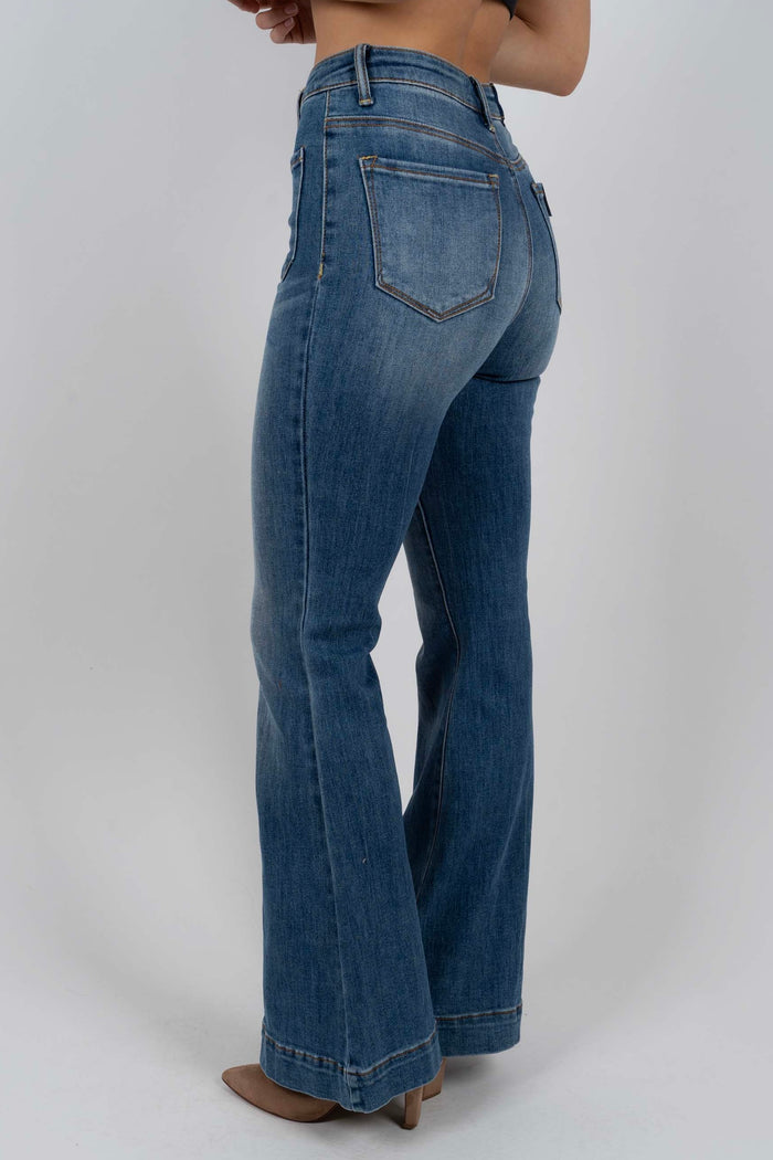 NiceFlamingo on X: Make them blush in these extra sexy, booty popping jeans.  Not for the shy girls, The unique blue color and decorative stitching will  quickly make these your sexy jeans! #