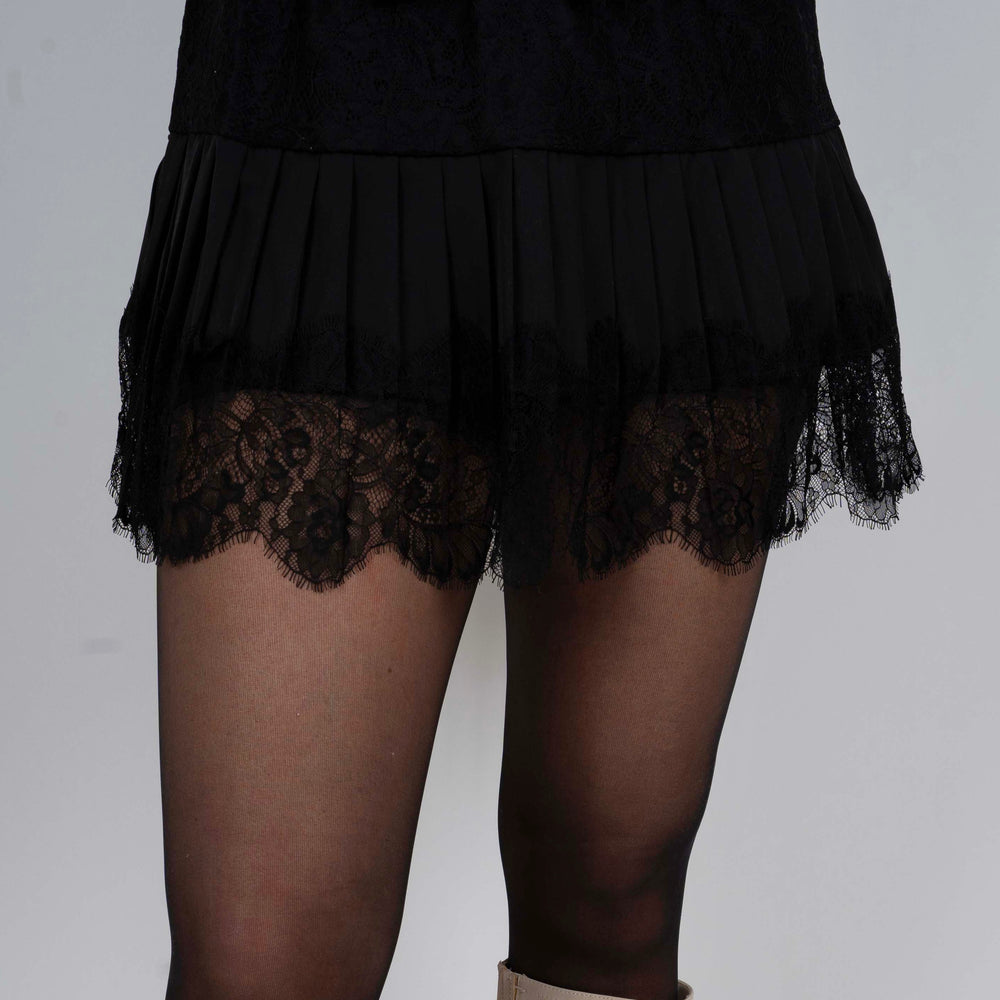 Perry Slip Skirt (Black)