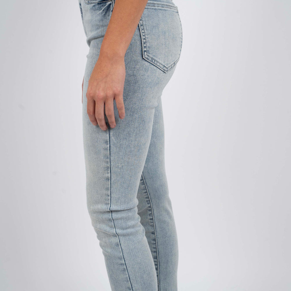 Bella Super High Rise Skinny Crop Jeans (Second Act)