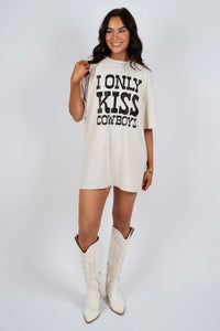 I Only Kiss Cowboys Tee (Off White)