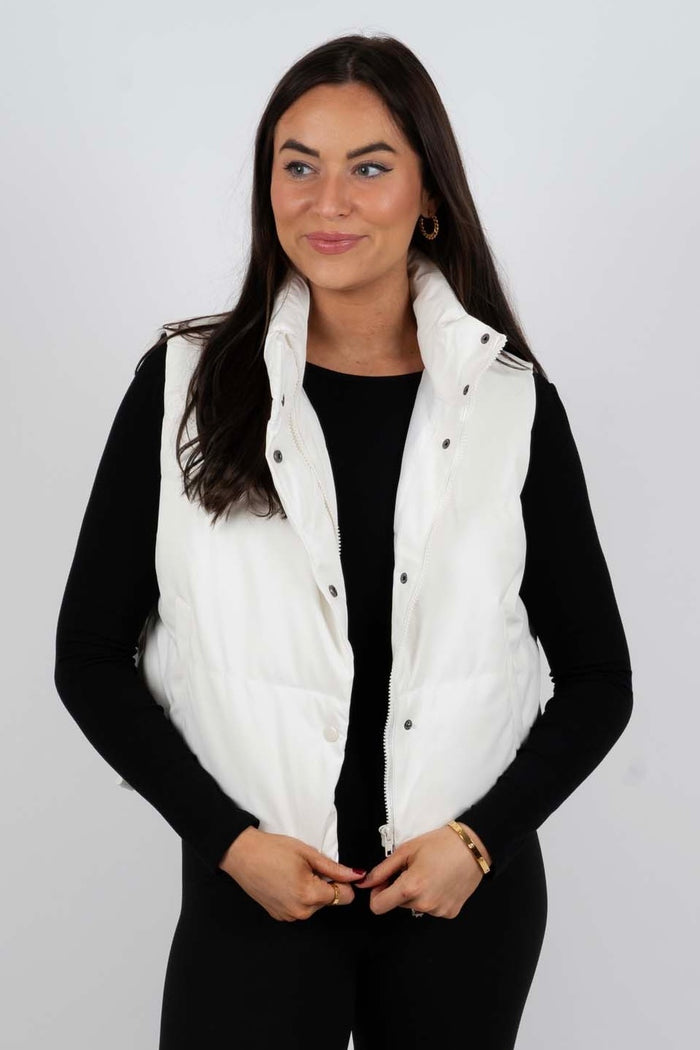 Alli Leather Puffer Vest (Ivory)