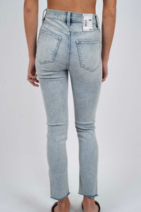 Bella Super High Rise Skinny Crop Jeans (Second Act)