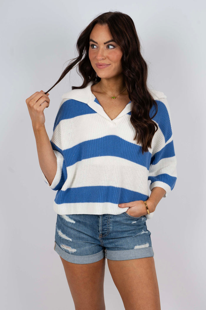 Chase The Moment Top (Ivory/Blue)