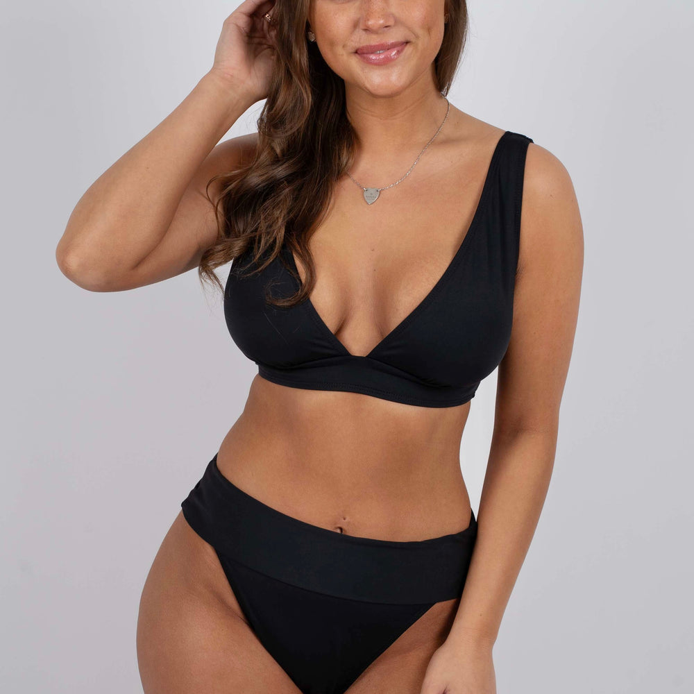 Seaside Retreat Swimsuit Top (Black)