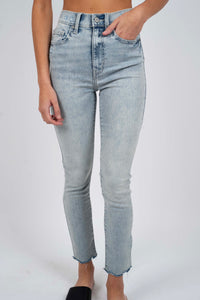 Bella Super High Rise Skinny Crop Jeans (Second Act)