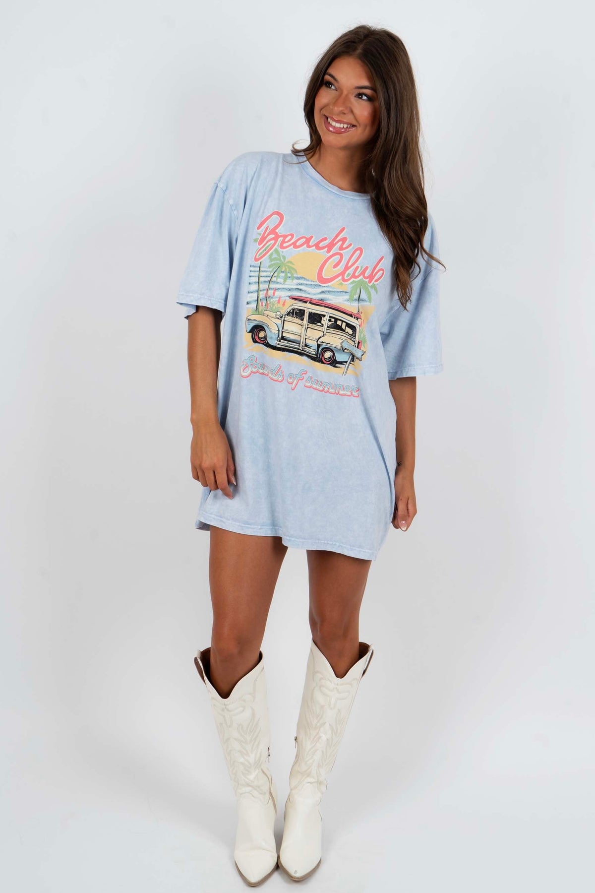 Beach Club Graphic Tee (Light Blue)