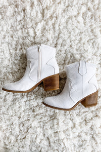 Dirty Laundry Unite Booties (White)