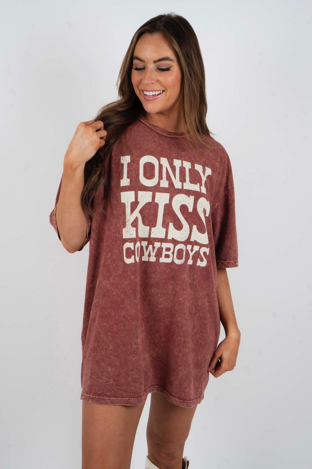 I Only Kiss Cowboys Tee (Vintage Wine)