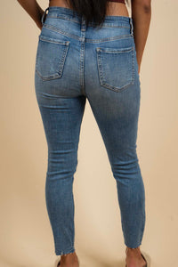 Clara High Rise Skinny Crop (Vivacious)