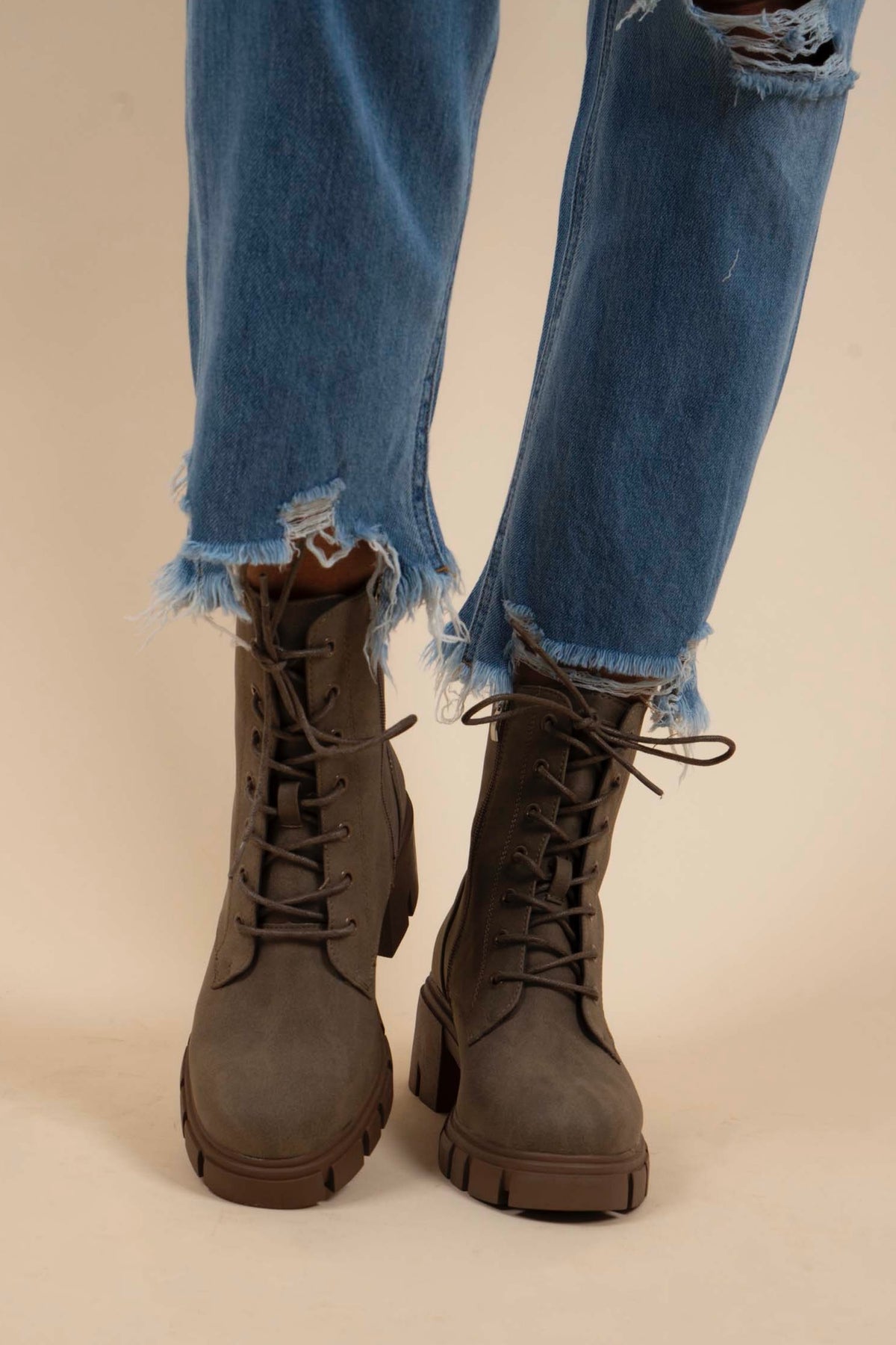 Dirty Laundry Newz Boots (Taupe)